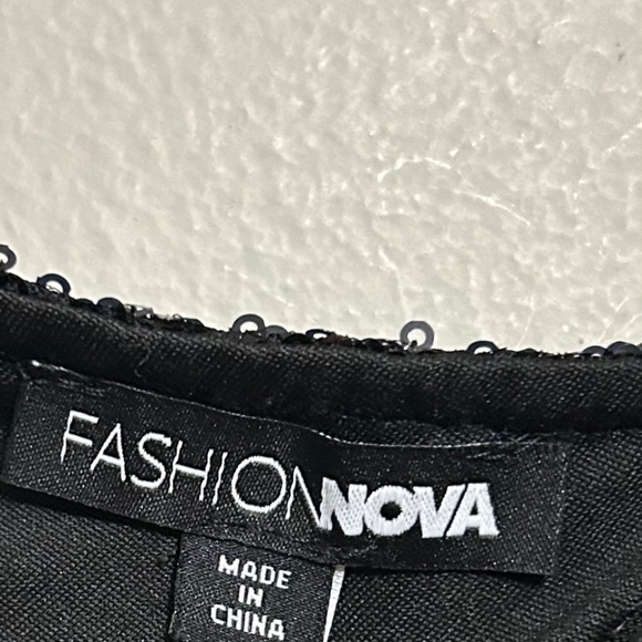 Fashion Nova Women's Dress Junior's S Black Sequin One Shoulder Long Sleeve Mini - Picture 3 of 7